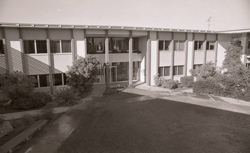 Scott Hall, Pitzer College