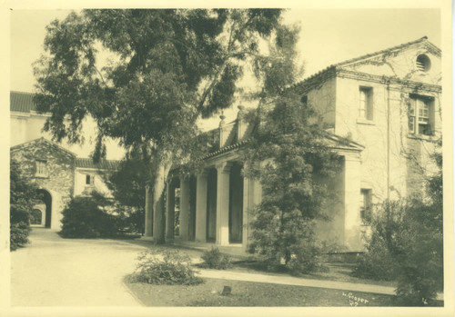 Rembrandt Hall, Pomona College