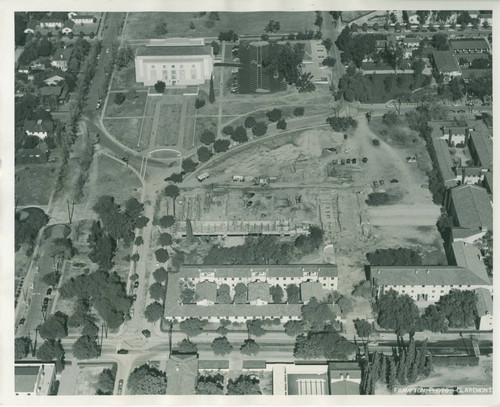 Construction of Walker Hall, Pomona College