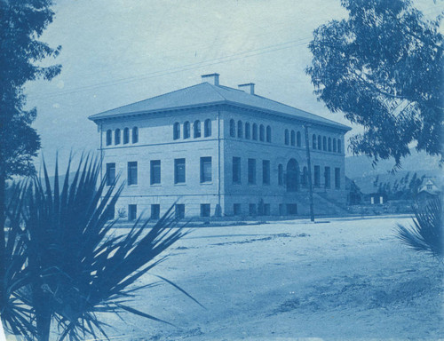 Pearsons Hall, Pomona College