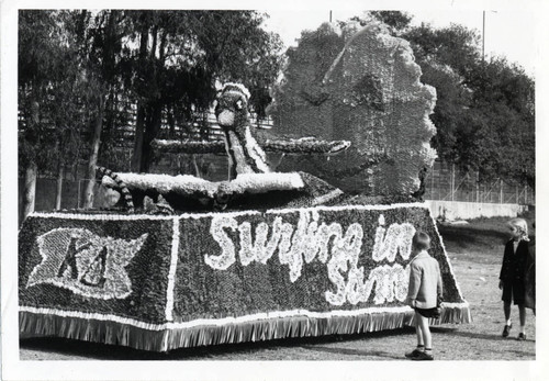 Kappa Delta Fraternity Float