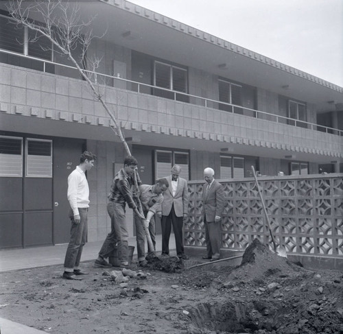 Mildred E. Mudd Hall tree planting, Harvey Mudd College