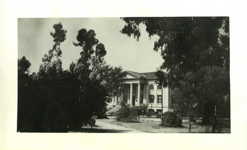 Carnegie Hall, Pomona College