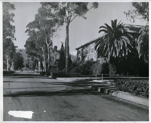 College Avenue and Holmes Hall, Pomona College