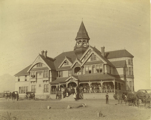 Sumner Hall; Pomona College