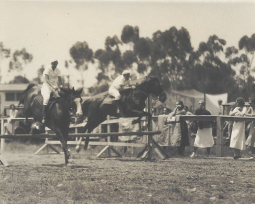 Students on horseback, Scripps College