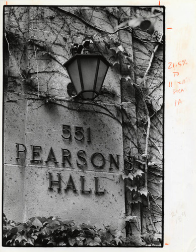 Pearsons Hall, Pomona College