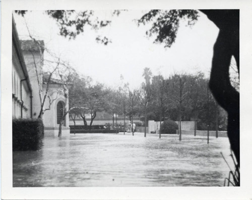 Scripps College during 1938 flood