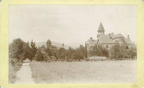 Pomona College campus, Pomona College