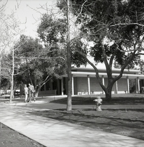 Platt Campus Center and grounds, Harvey Mudd College