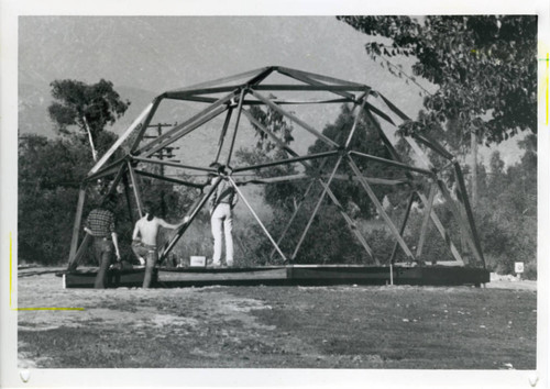 Geodesic dome, Pitzer College