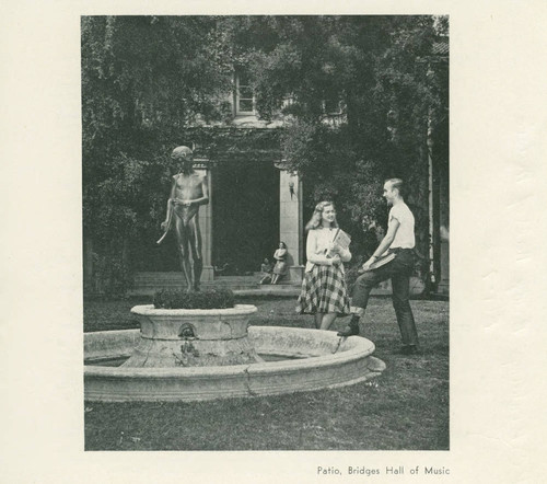 Lebus Courtyard and statue, Pomona College