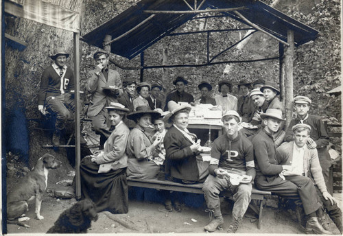 Pomona College Student Picnic