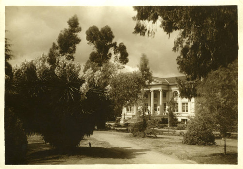 Carnegie Hall Library, Pomona College