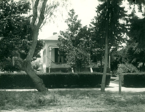 Ayer Cottage, Pomona College