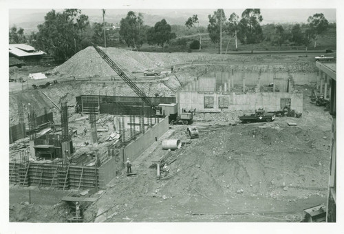 Sprague Library Construction, Harvey Mudd College