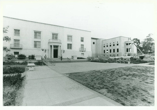 Construction at Seeley W. Mudd Library