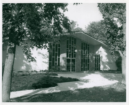 Pendleton Business Building, Claremont University Consortium