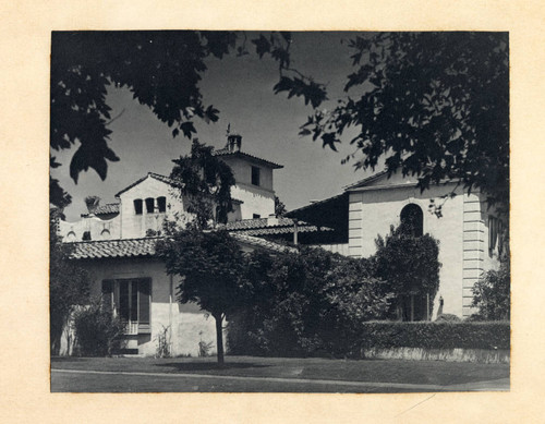 Browning Hall, Scripps College