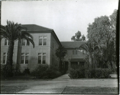 Holmes Hall, Pomona College