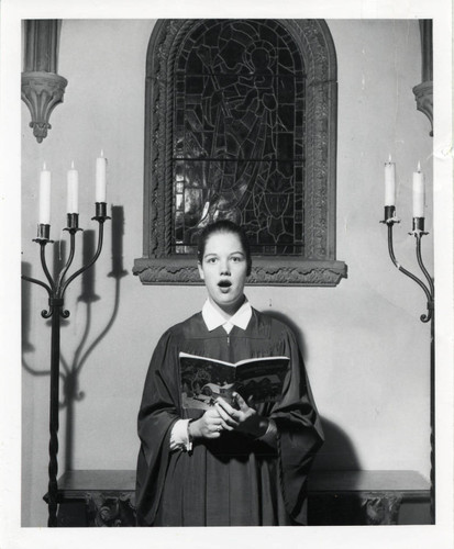 Singer in Oratory, Scripps College