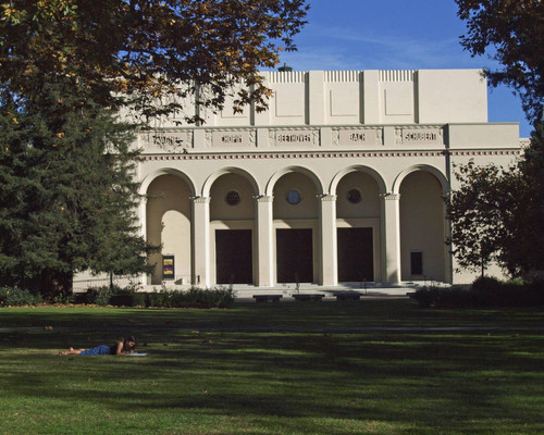 Bridges Auditorium, Pomona College