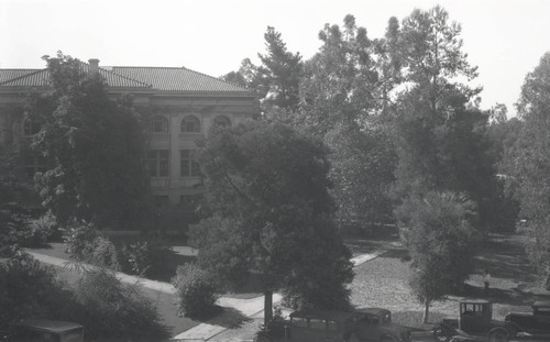 Carnegie Hall, Pomona College