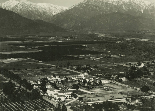Aerial view of Claremont, California