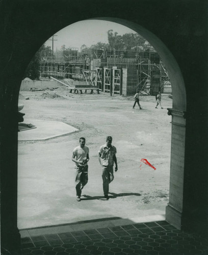 Construction of Walker Hall, Pomona College