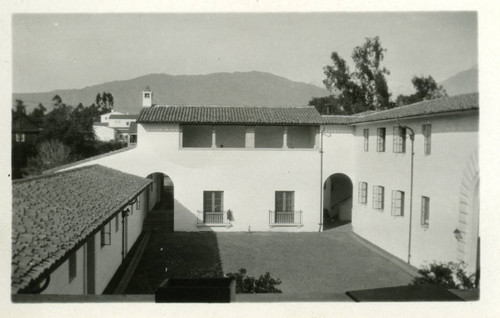 Clark Hall central courtyard, Pomona College