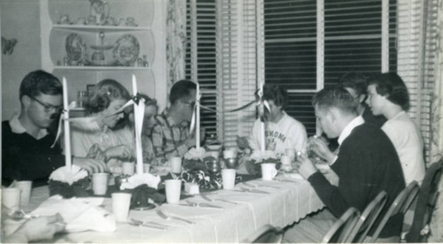 Students, Pomona College dining hall, Pomona College