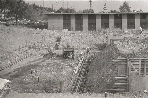 Marks Hall construction, Harvey Mudd College