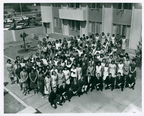 Building dedication, Harvey Mudd College