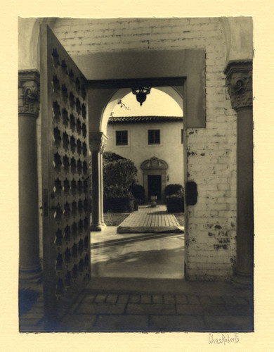 Courtyard by Browning Hall, Scripps College