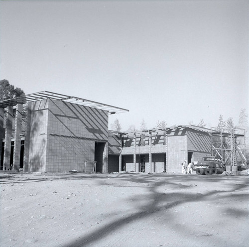 Thomas-Garrett Hall Construction, Harvey Mudd College