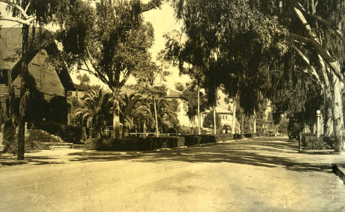 College Avenue, Pomona College