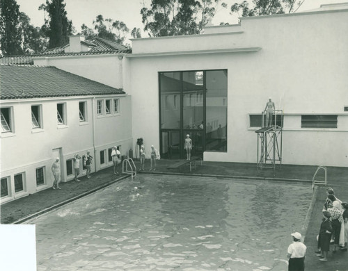 Memorial Gym swimming pool, Pomona College