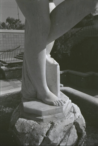 Venus statue close-up, Harvey Mudd College