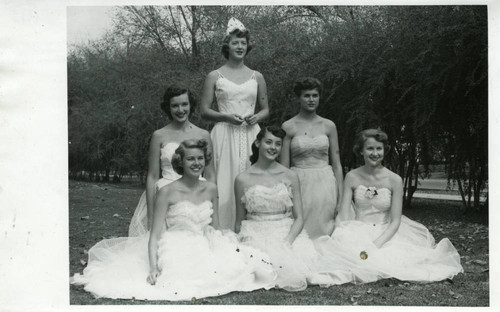 Women's Homecoming Court, Pomona College