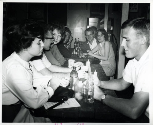 Students drinking sodas, Harvey Mudd College