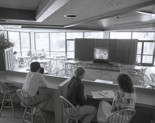 Emmet Student Center, Claremont McKenna College