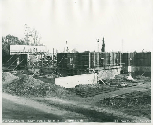 Construction the Honnold Library