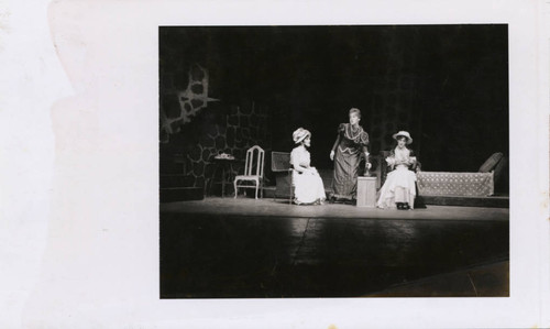 Drama students, Scripps College