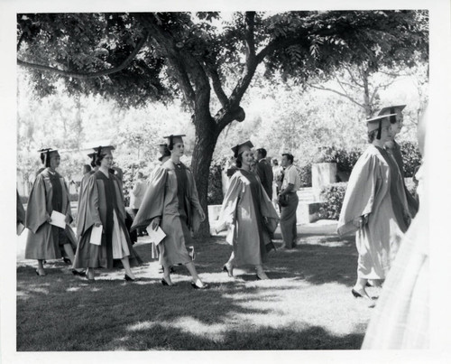 Graduates, Scripps College