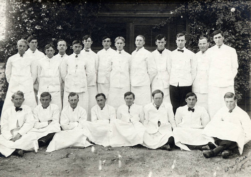 Waiters' Union, Pomona College