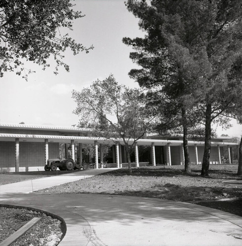 Platt Campus Center and grounds, Harvey Mudd College