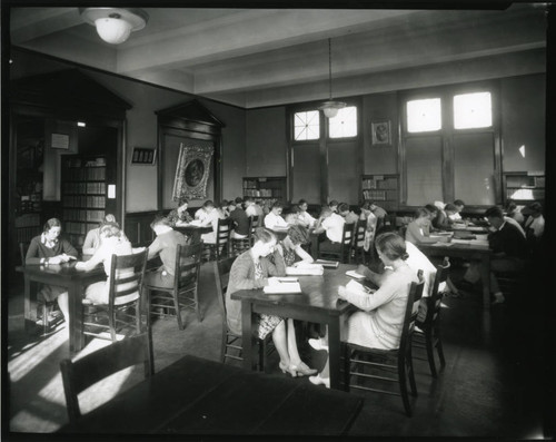 Carnegie Hall Library reading room, Pomona College