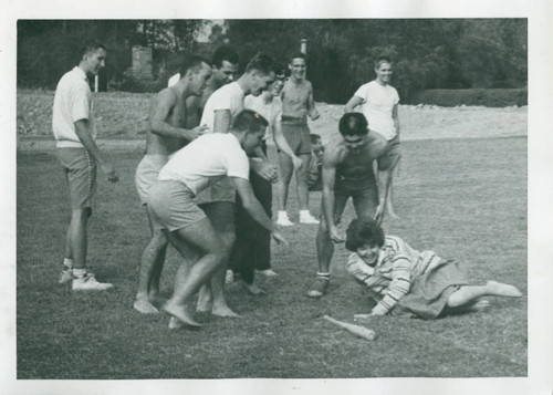 Bat race, Harvey Mudd College