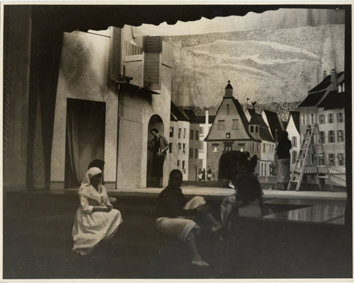 Drama students, Scripps College