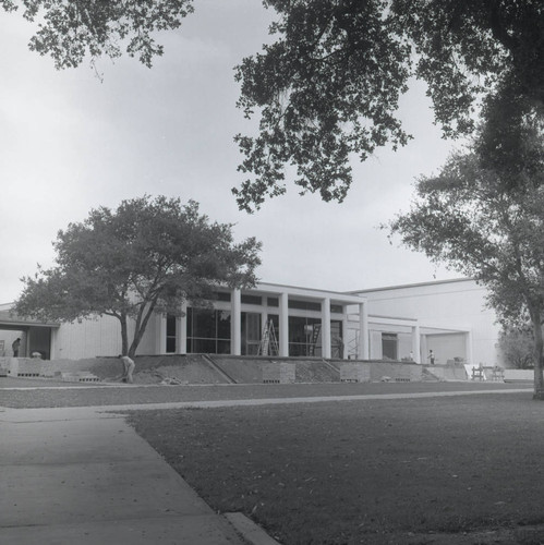 Emett Student Center, Claremont McKenna College